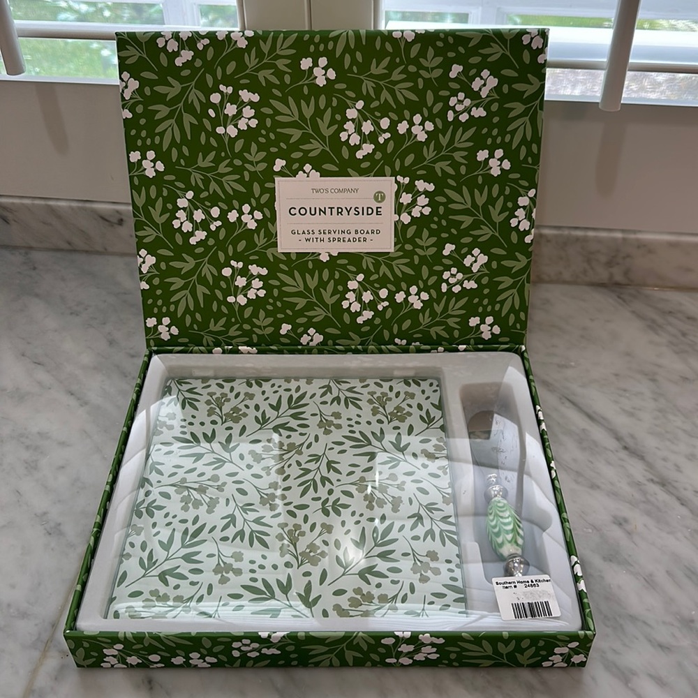 Two's Company Countryside 2 Pc Cheese Serving Set In Gift Box